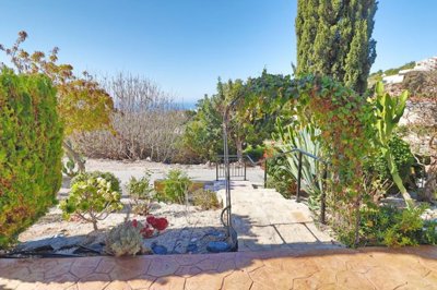 Apartment For Sale  in  Peyia Village