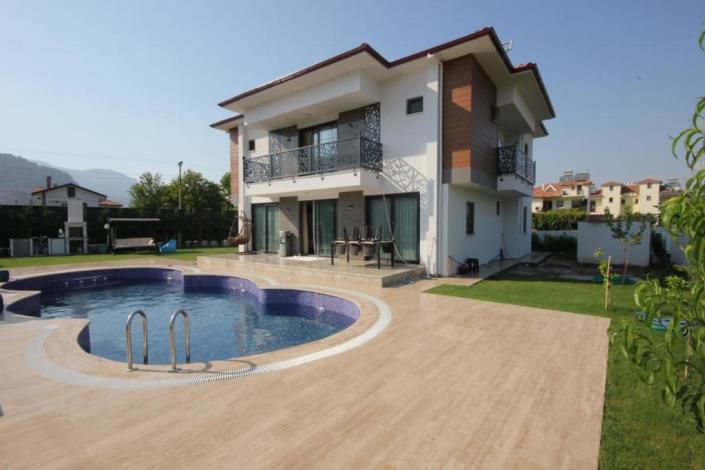 Image No.1-5 Bed Villa for sale