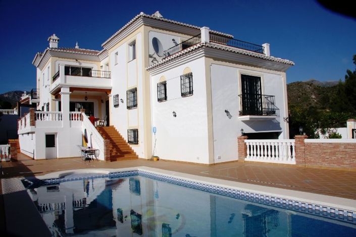 Image No.1-Maison de 5 chambres à vendre à Frigiliana