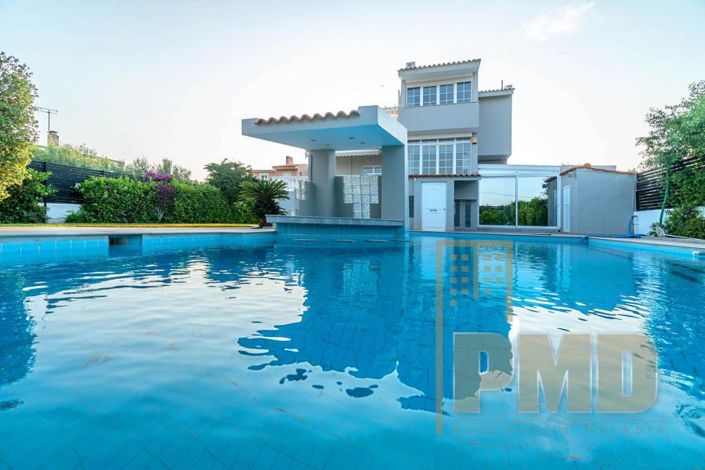 Image No.1-5 Bed Villa for sale