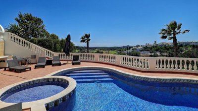 heated pool & paddling pool