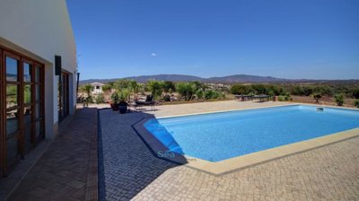 pool terrace from living area