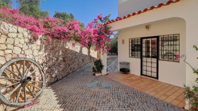 pretty covered porch entrance area