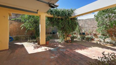 parking and courtyard