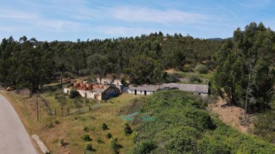 countryside location but only 20 min from portimão and lagos