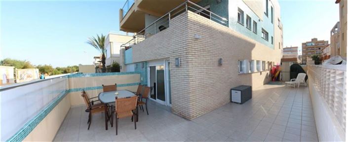 Image No.1-4 Bed Apartment for sale