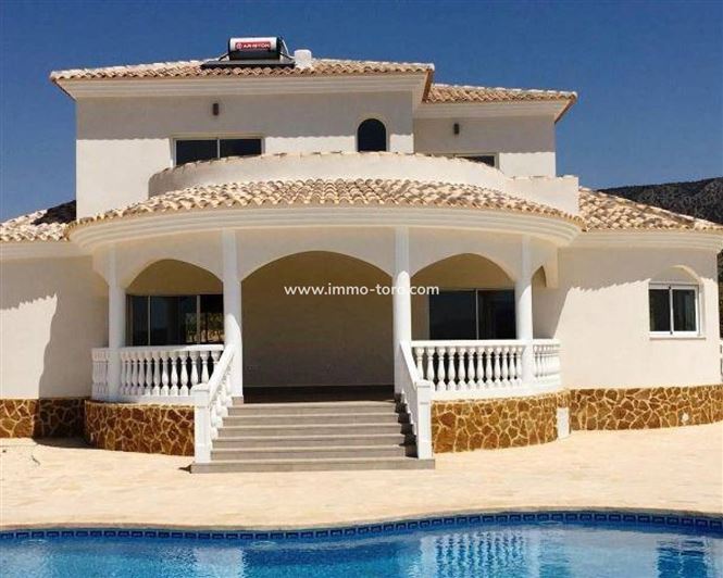 Image No.1-4 Bed Villa for sale