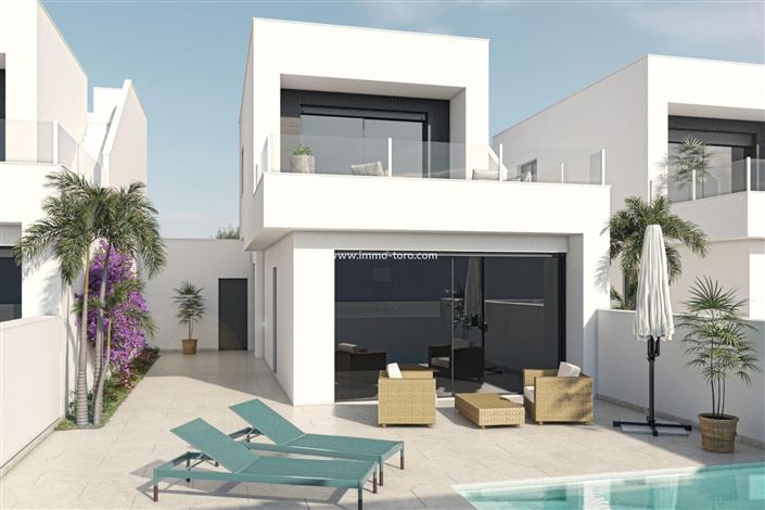 Image No.1-3 Bed Villa for sale