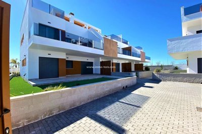 El Toro Urbanismo Costa Blanca SL most sold property