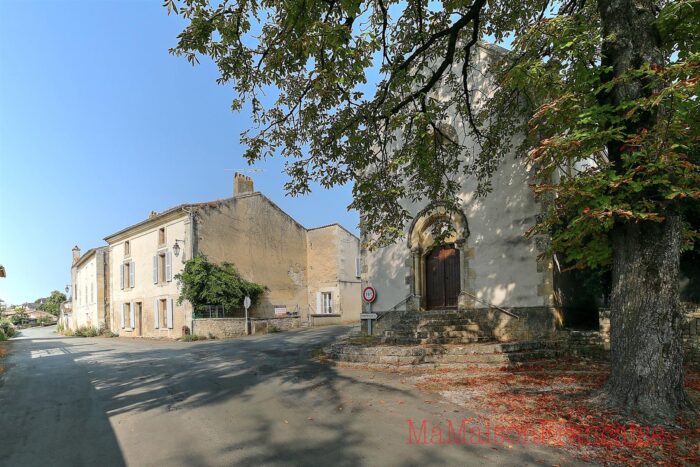 Image No.1-Maison de 3 chambres à vendre à Salles