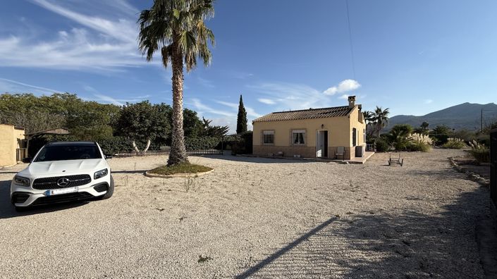 Image No.1-Villa de 3 chambres à vendre à Hondón de los Frailes