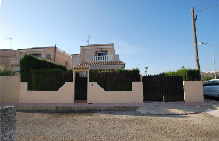 Image No.1-3 Bed Villa for sale