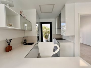 img0816xlarge