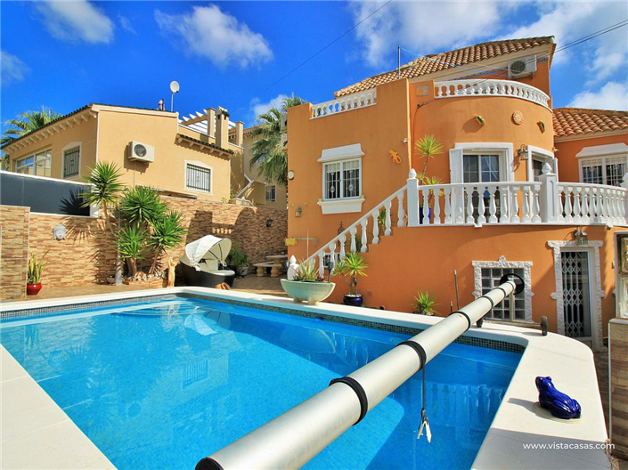 Image No.1-4 Bed Villa for sale