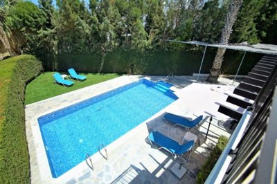 Detached Villa For Sale  in  Kissonerga