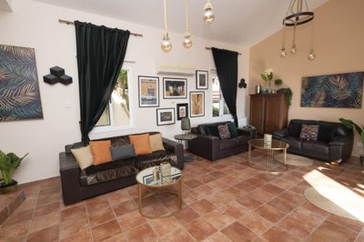 Detached Villa For Sale  in  Tala