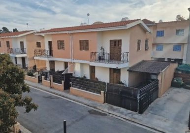 Semi Detached Villa For Sale  in  Kato Paphos - Universal