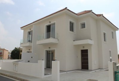 Semi Detached Villa For Sale  in  Yeroskipou