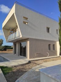 Detached Villa For Sale  in  Empa