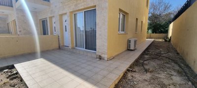 Town House / Maisonette For Sale  in  Kato Paphos - Universal