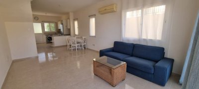 Town House / Maisonette For Sale  in  Kato Paphos - Universal