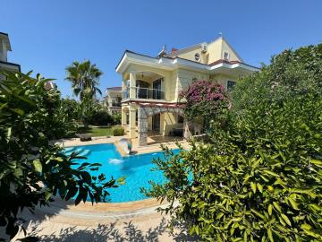 1 - Çalis, Villa / Detached