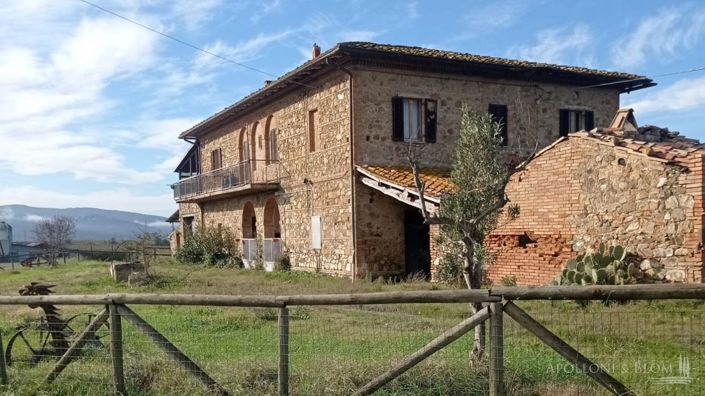 Image No.1-Appartement de 6 chambres à vendre à Montalcino