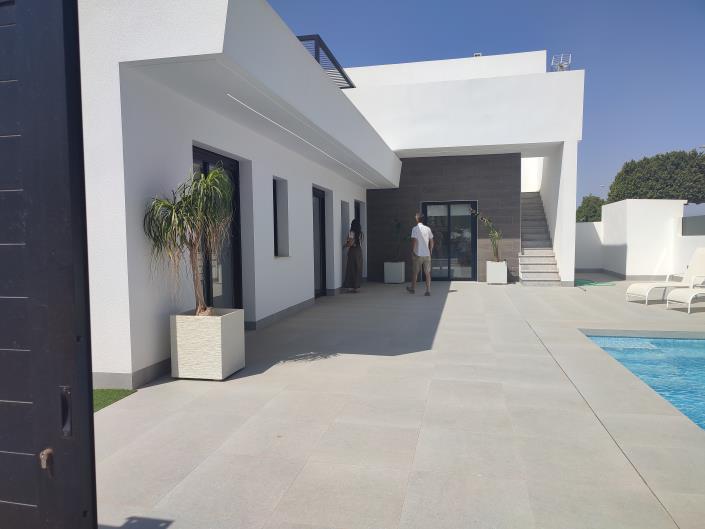 Image No.1-3 Bed Villa for sale