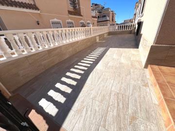 SOUTH-FACING-VISTA-AZUL-TOWNHOUSE-FOR-SALE-LA-REGIA-CABO-ROIG-33--2-