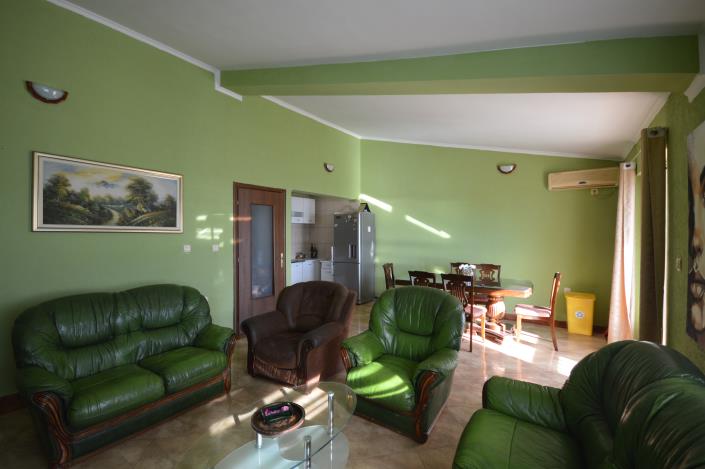 Image No.1-4 Bed Apartment for sale