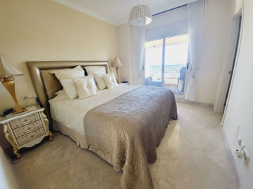 propertyimage1rf8rt4fb320231020055229