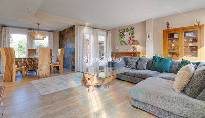 propertyimage1dobij1uiu20241008094142