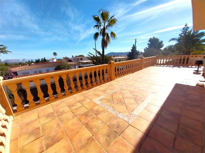 Image No.1-5 Bed Villa for sale