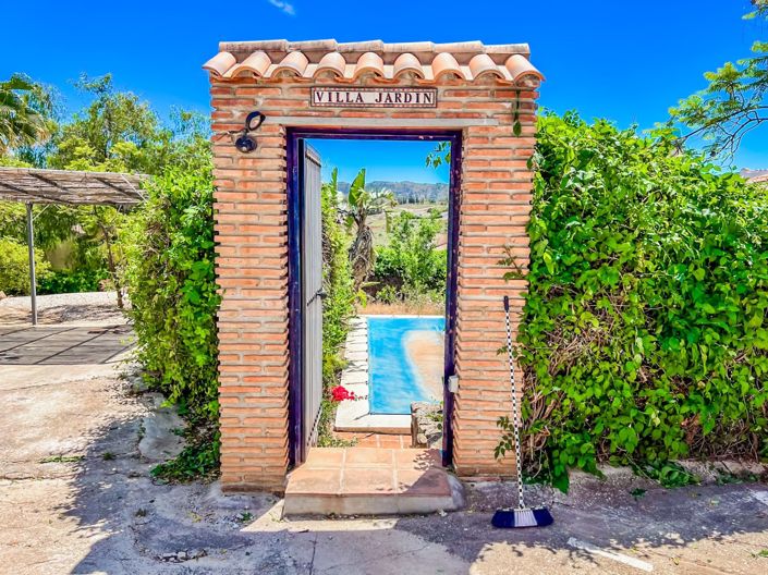 Image No.1-Maison de campagne de 3 chambres à vendre à Vinuela