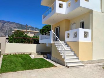 1 - Loutraki, Villa