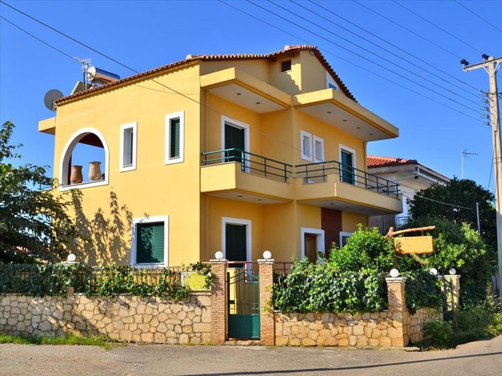 Image No.1-4 Bed Villa for sale