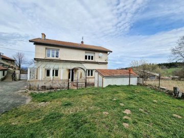 1 - Saint-Bonnet-le-Courreau, House