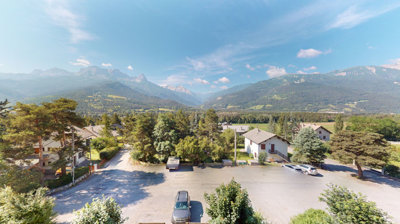 1 - Alpes-de-Haute-Provence, Property