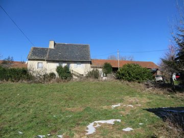 1 - Arpajon-sur-Cère, Property