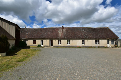 1 - Tremblay-les-Villages, House
