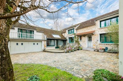 1 - Bourron-Marlotte, Property