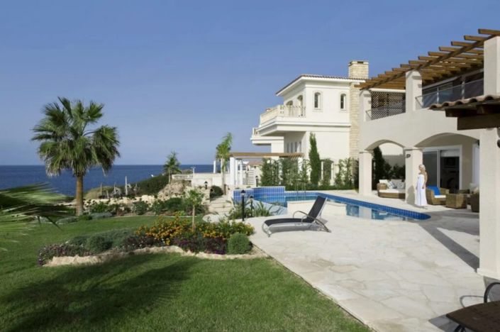 Image No.1-5 Bed Villa for sale