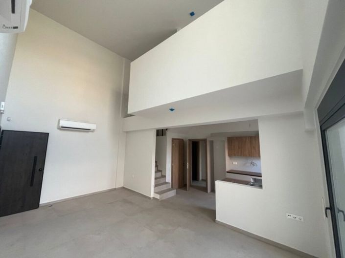 Image No.1-3 Bed Maisonette for sale