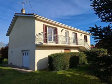 1 - Charente, House