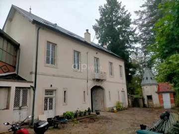 1 - Saone-et-Loire, House