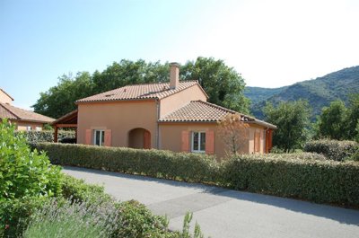 1 - Vallon-Pont-d'Arc, House