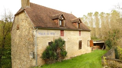 1 - Gourdon, Maison