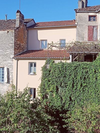 Image No.1-Maison de 3 chambres à vendre à Gramat