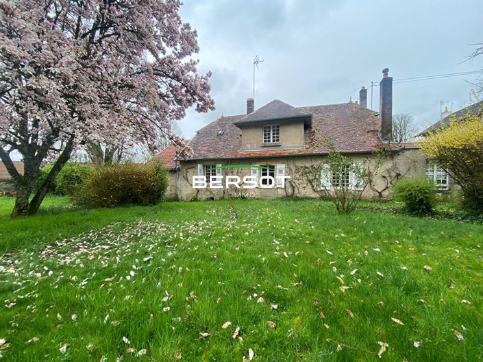 Image No.1-Maison de 4 chambres à vendre à Franche-Comté