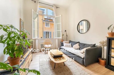 1 - Aix-en-Provence, Apartment